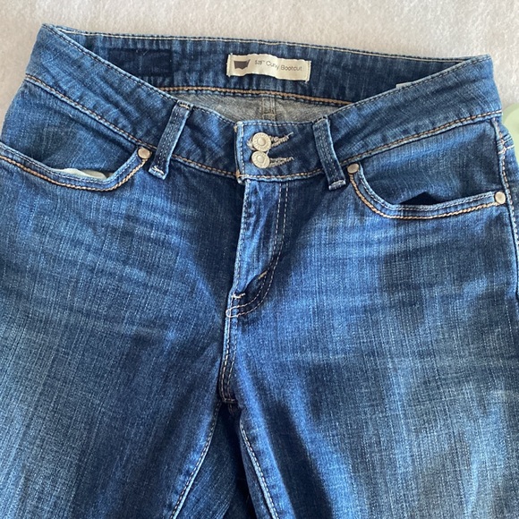 Levi’s  curvy bootcut jeans - Picture 3 of 6